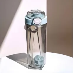 Plastic Simple Shaker Anti Blur 700 ML Su Qabı (Şeyker)
