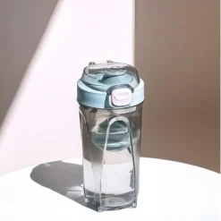 Plastic Simple Shaker Anti Blur 550 ML Su Qabı (Şeyker)