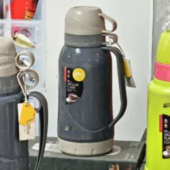 Daydays Enjoys the Life Gray 1800 ML Plastik Termos