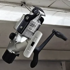 Silver Simple Fishing Reel Tilov Çarxı